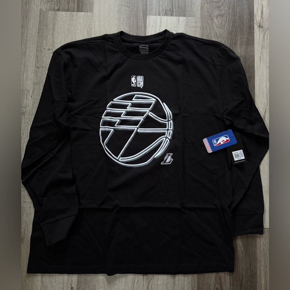 NBA CON STADIUM ESSENTIALS LONG SLEEVE TEAM TEE LAKERS XXL NWT NEW